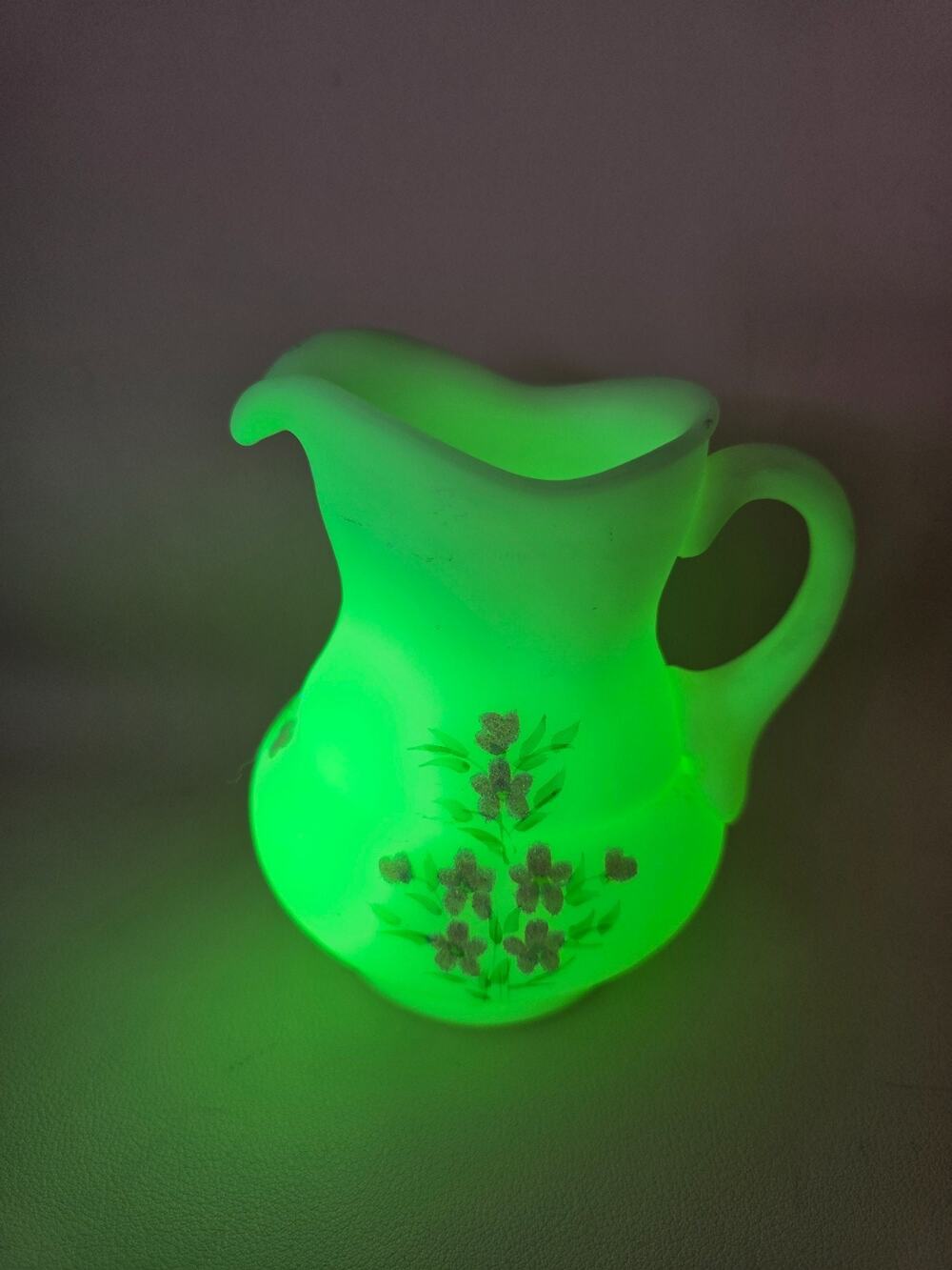 Beautiful VINTAGE FENTON Signed Custard Satin Glass PITCHER Hand Painted Floral